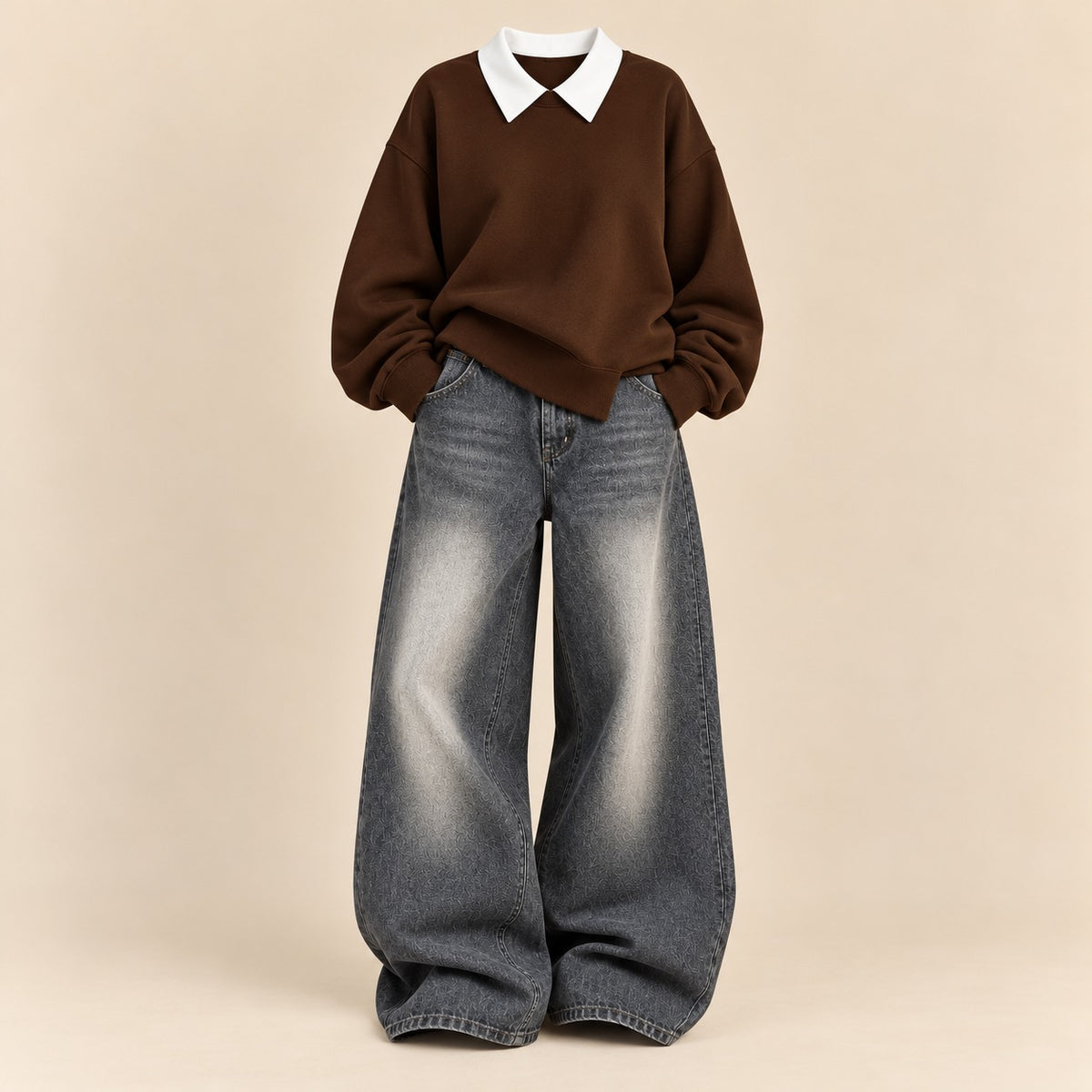 BROWN COLLAR SWEATSHIRT WITH GREYISH VINTAGE FADED JEANNE