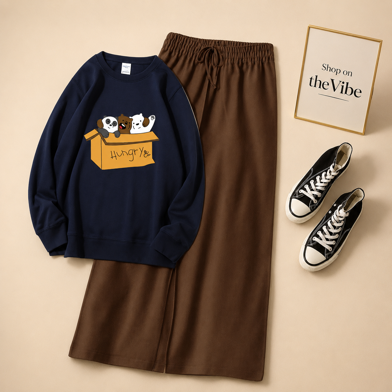 NAVY BLUE FREE BEAR SWEATSHIRT WITH BROWN FLAPPER