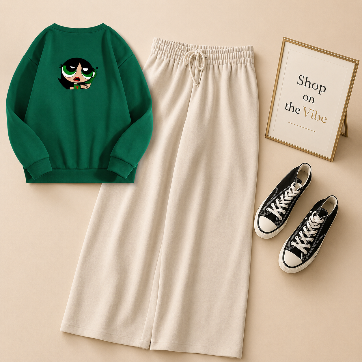 GREEN BUTTERCUP BOTTLE GREEN SWEATSHIRT WITH BEIGE FLAPPER