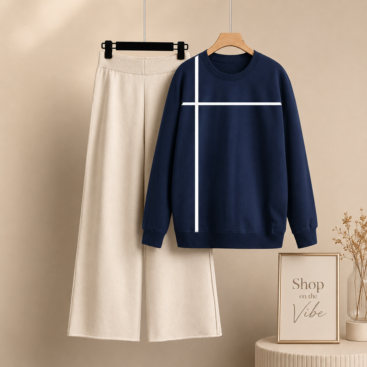 NAVY BLUE SWEATSHIRT CHECK LINES WITH BEIGE FLAPPER