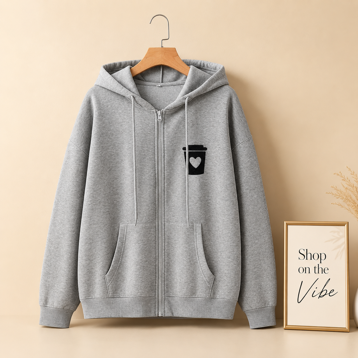 GREY ZIPPER HOOD COFFEE CUP ON POCKET