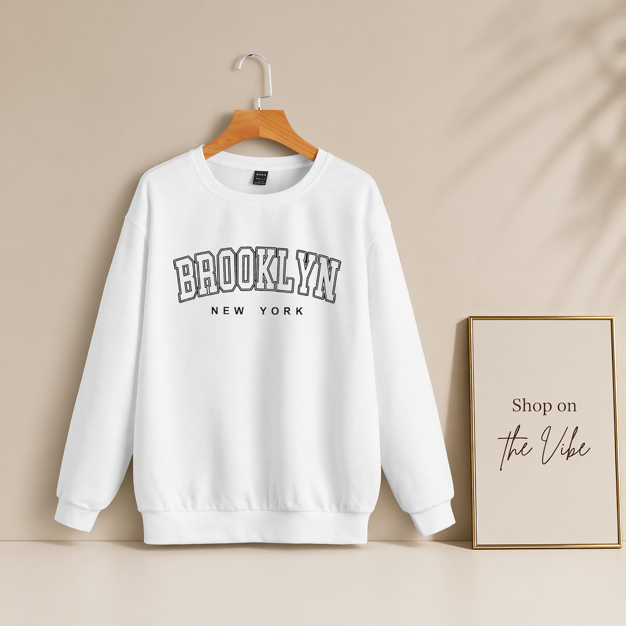 WHITE LOS ANGLES SWEATSHIRT