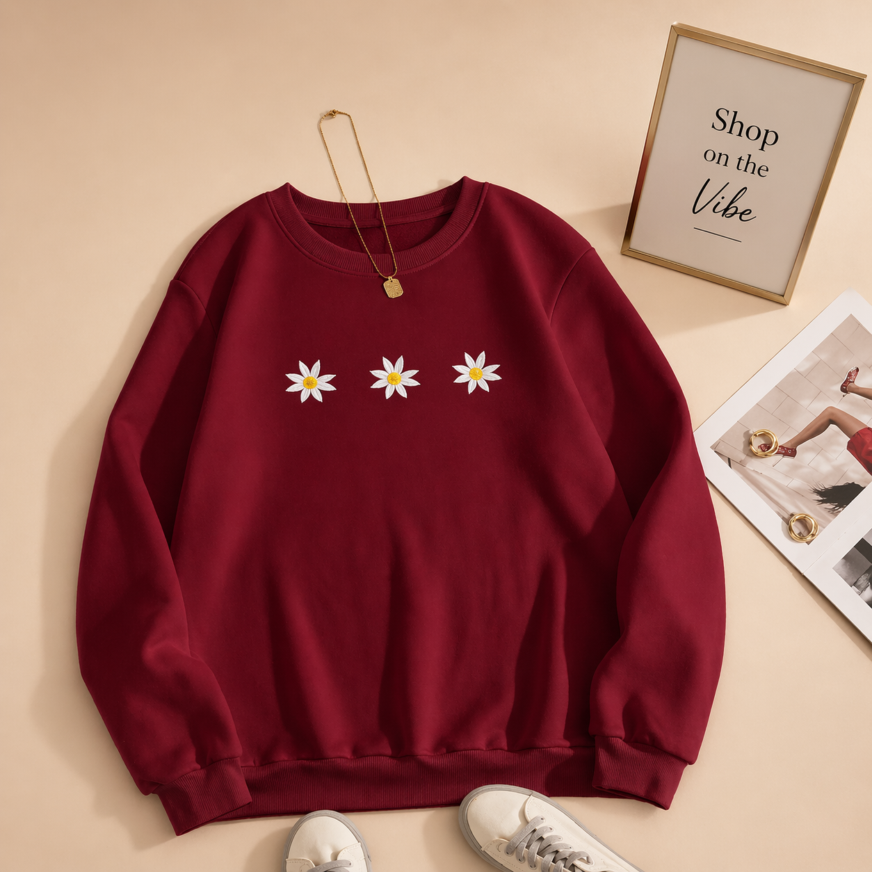 MAROON SWEATSHIRT WITH 3 DAISY