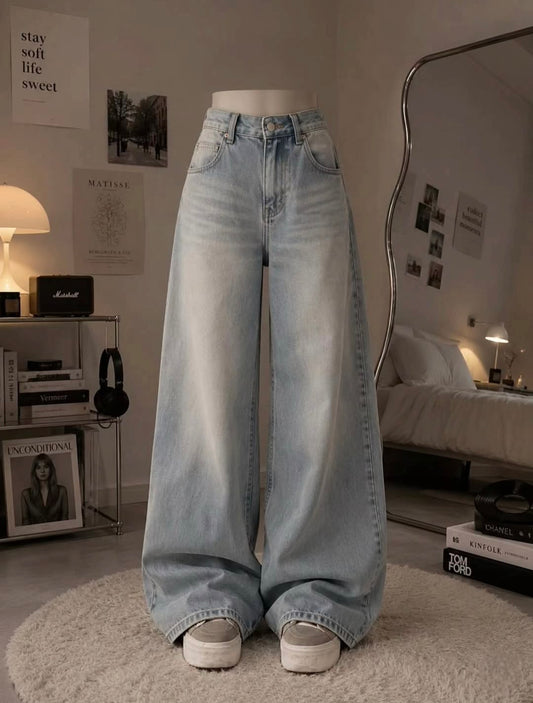 VINTAGE ICE BLUE FADED JEANS