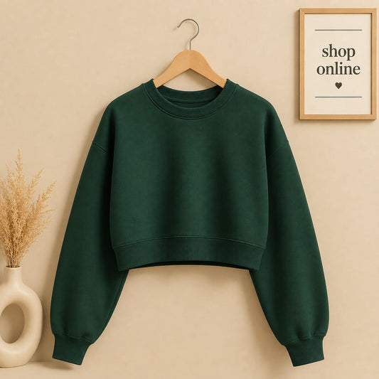 BASIC BOTTLE GREEN CROP SWEATSHIRT