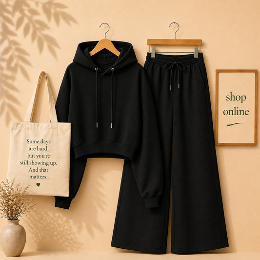 BASIC BLACK CROP HOOD WITH BLACK FLAPPER